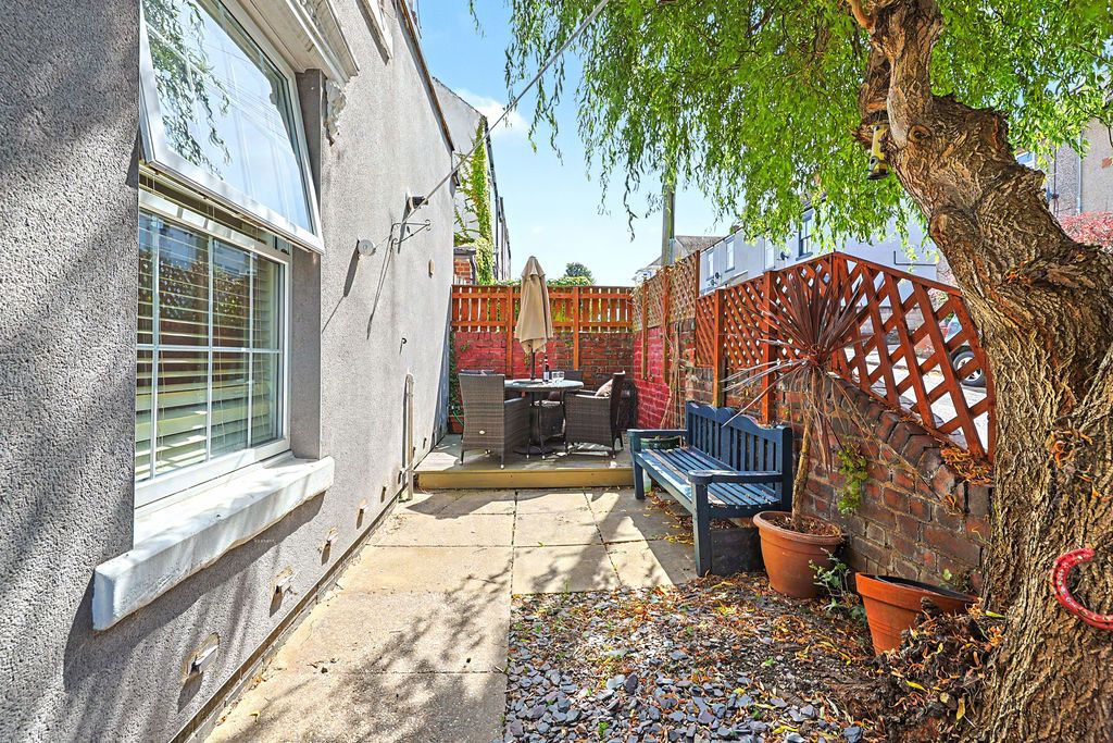 Property photo 3 of 28 Front