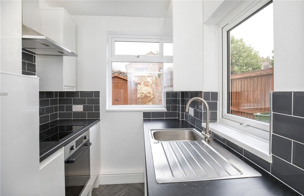 Property photo 2 of 13 Picture No. 07