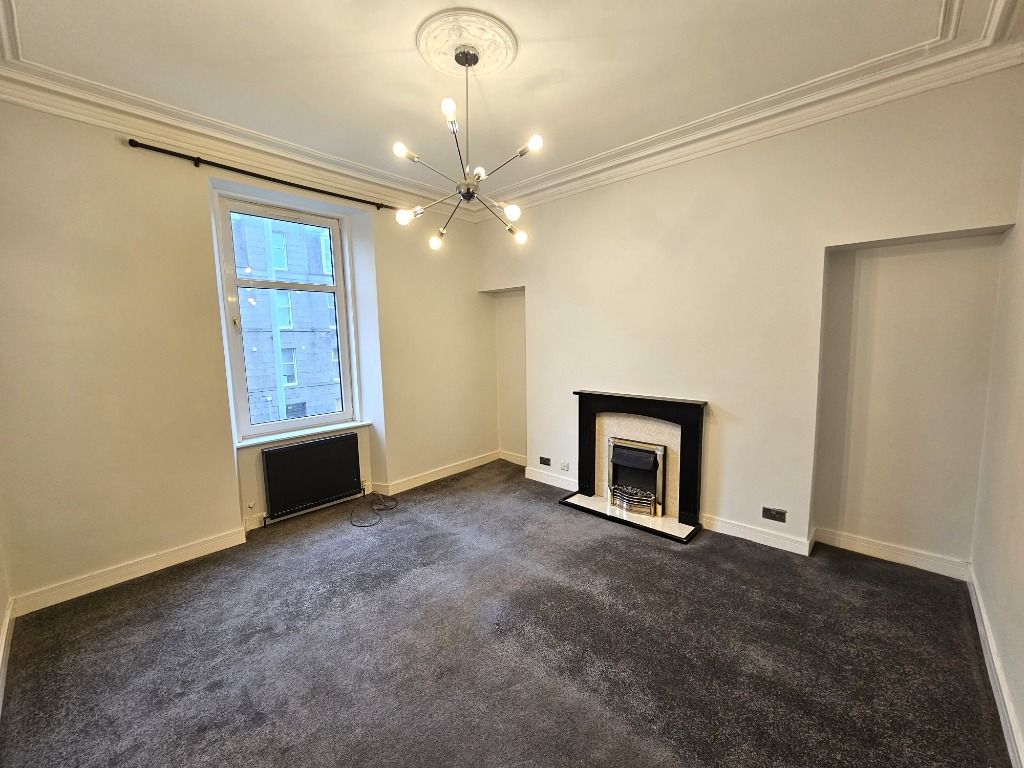 Property photo 3 of 9 Photo 3