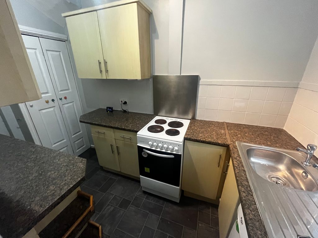 Property photo 2 of 6 Image