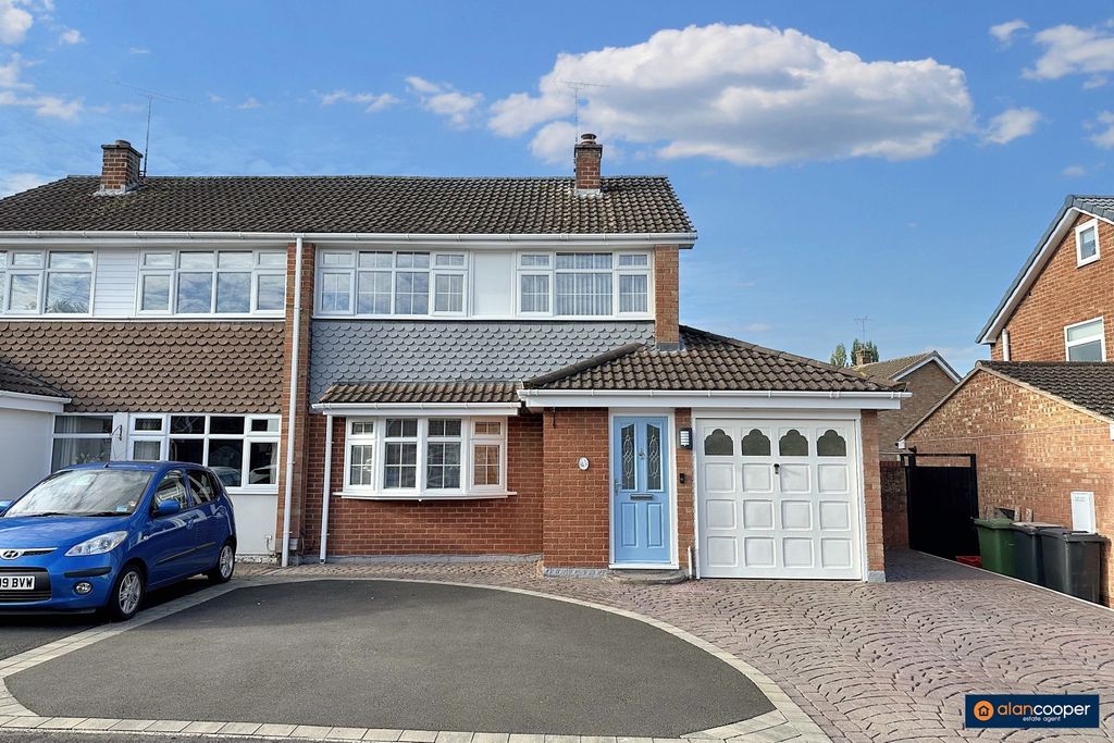 Property photo 1 of 18 4063441
