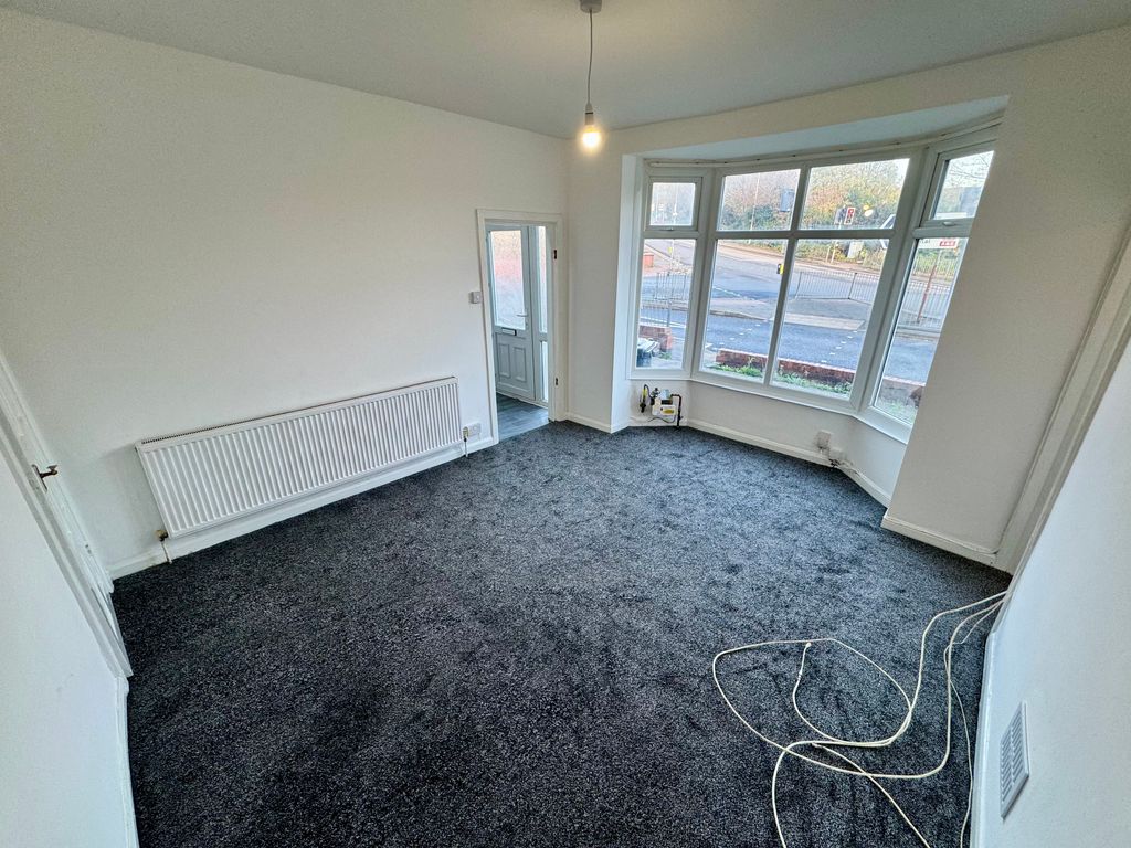 Property photo 2 of 11 Image