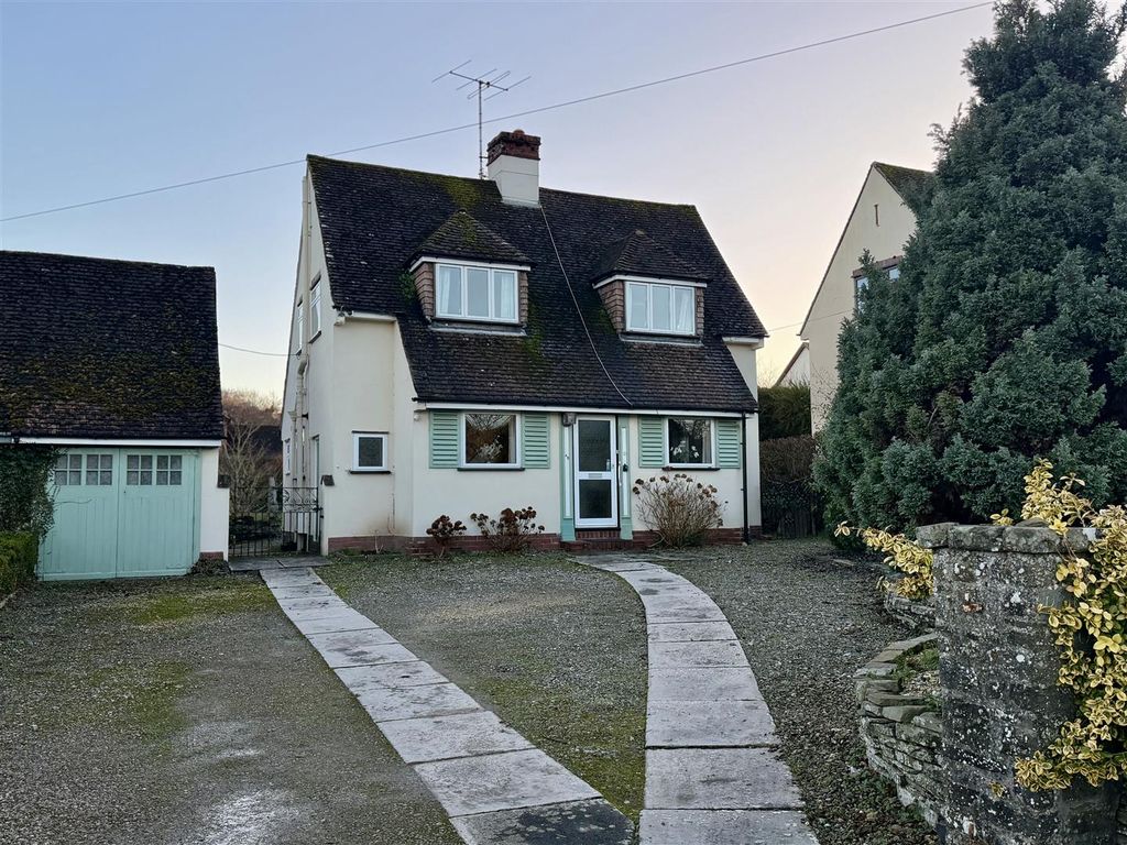 Property photo 1 of 21