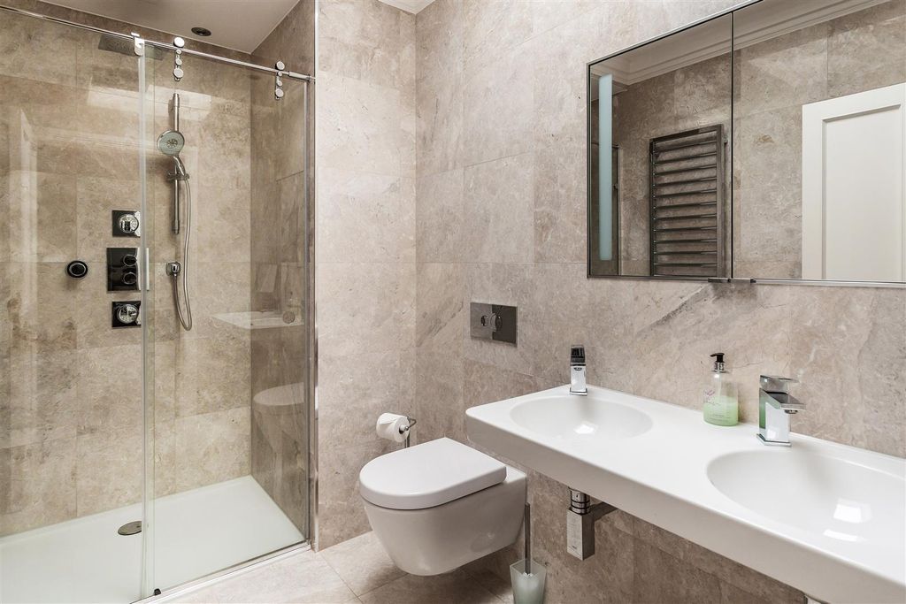 Additional image 36 of 4 bed flat for saleAlbury Park Mansion, Albury, Guildford, Surrey GU5