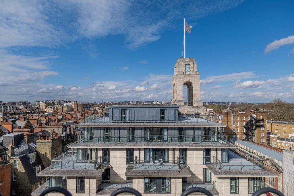 Property photo 2 of 10 Picture No. 23