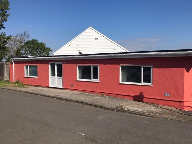 Property photo 1 of 7 Front