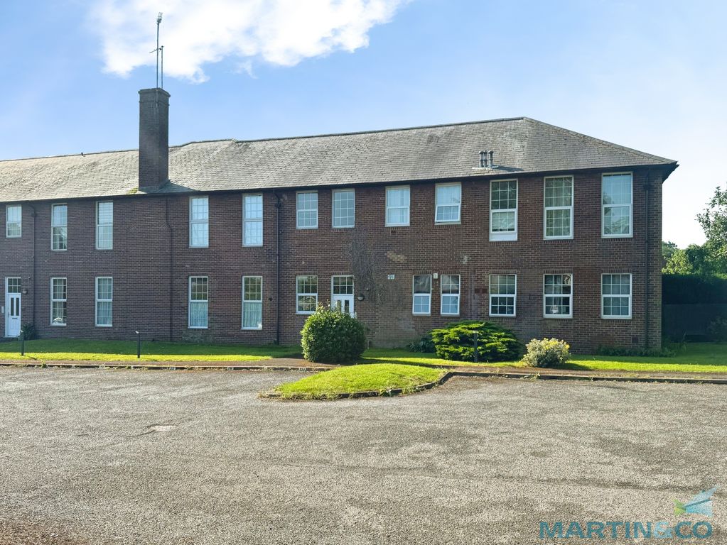 Property photo 1 of 8 0ce11Cde--47E8-8467-963F2Bc97Bb4-61931-00002251776