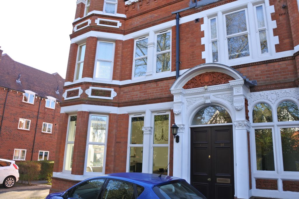 Property photo 1 of 11