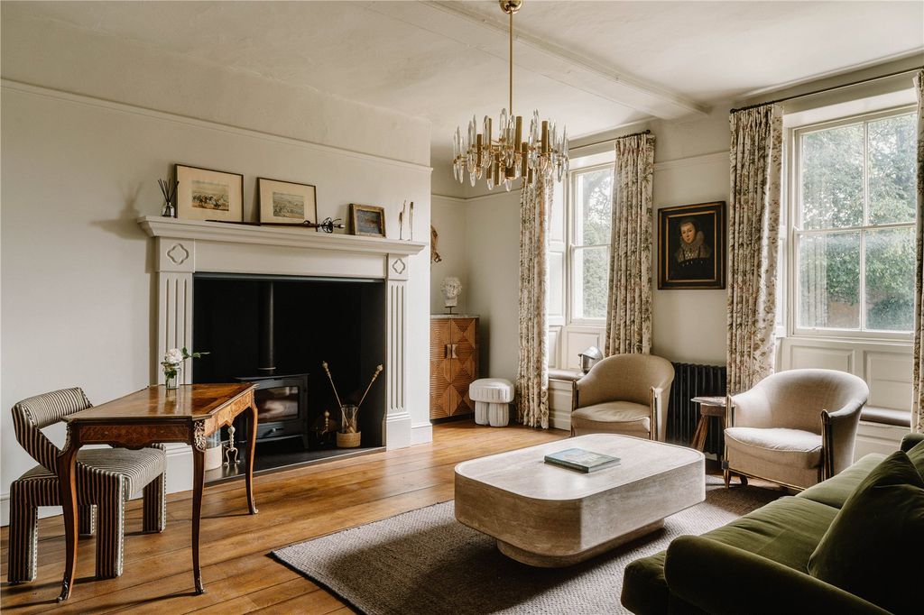 Property photo 2 of 15 Living Room