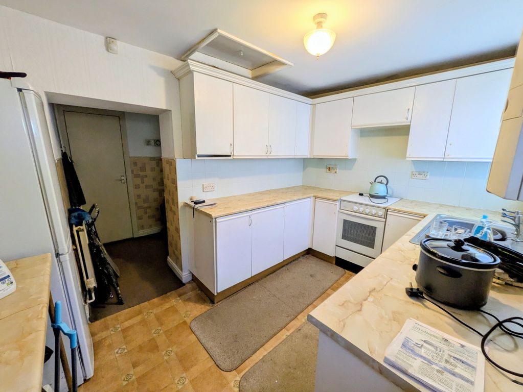 Property photo 3 of 9 1000041084