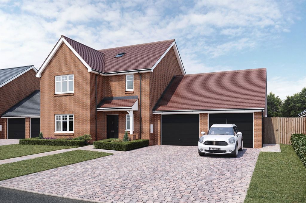 Property photo 1 of 15 Quincebury External