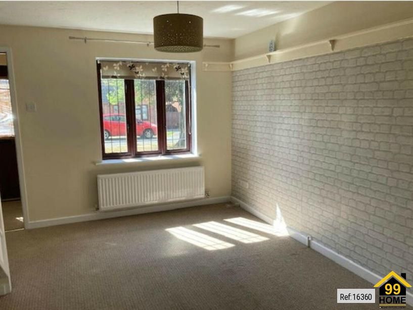 Property photo 3 of 11 Photo 2