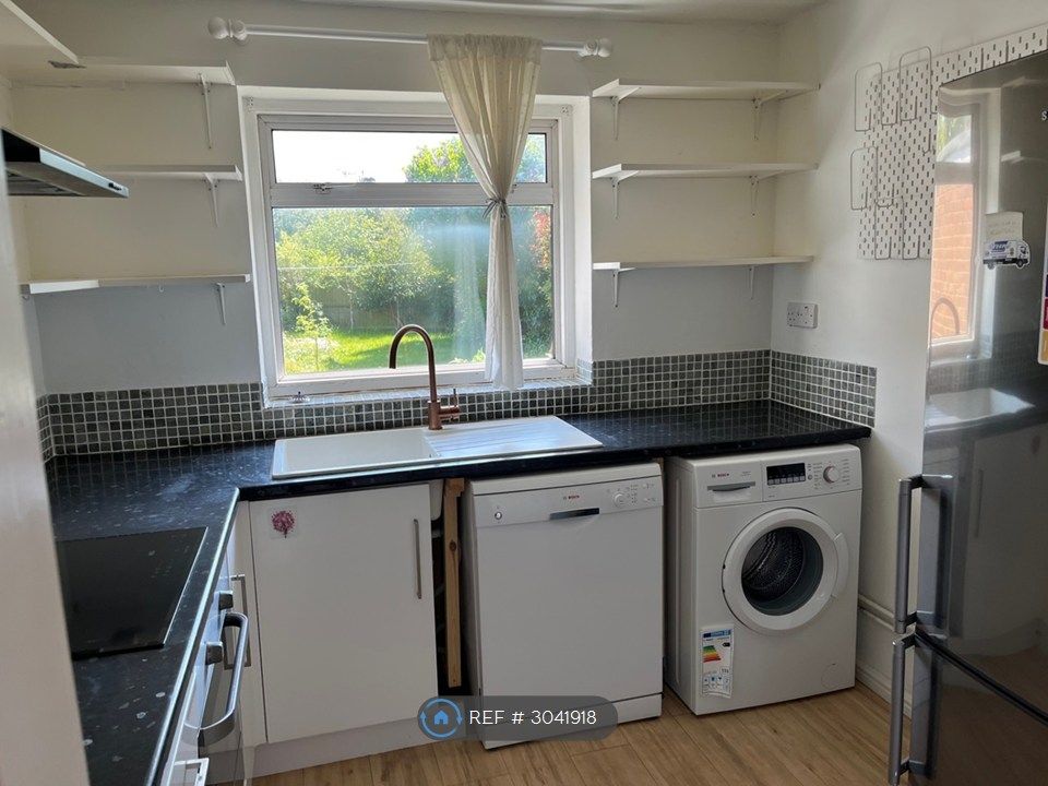 Property photo 3 of 9