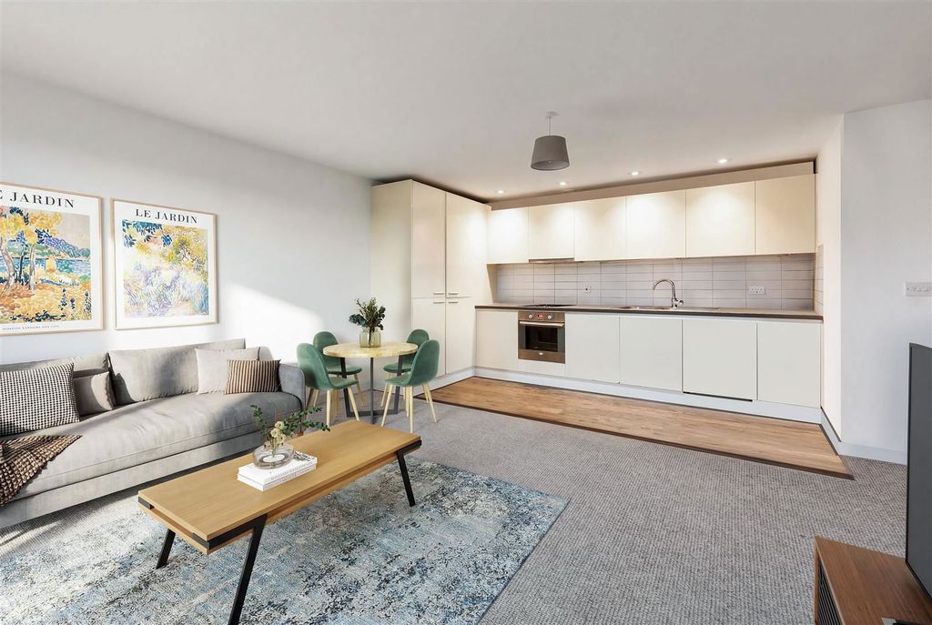 Property photo 3 of 8