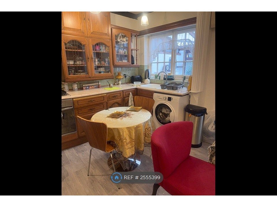 Property photo 3 of 24