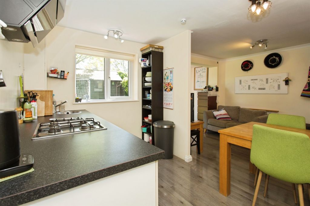 Property photo 3 of 14