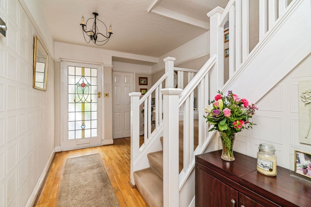 Property photo 2 of 26 Photo