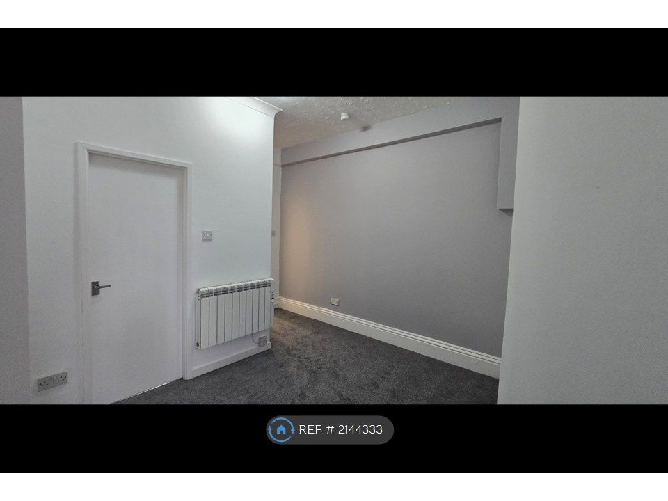 Property photo 3 of 19 Bedroom