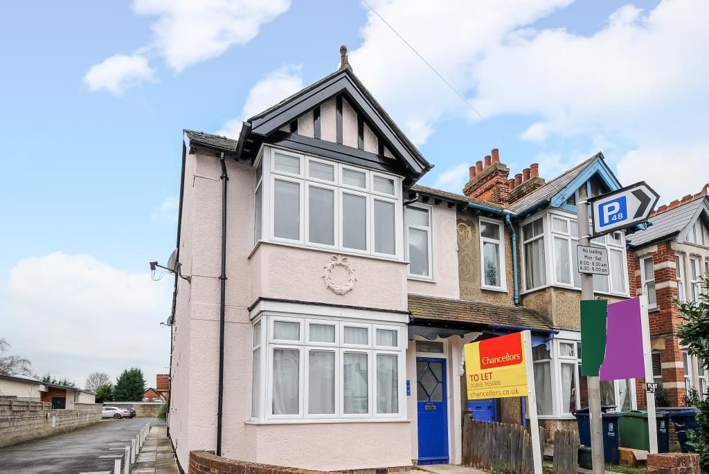 Property photo 1 of 10 External Front