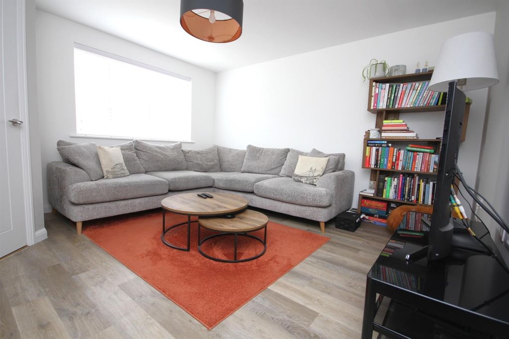 Property photo 3 of 15 Img_9373.Jpg