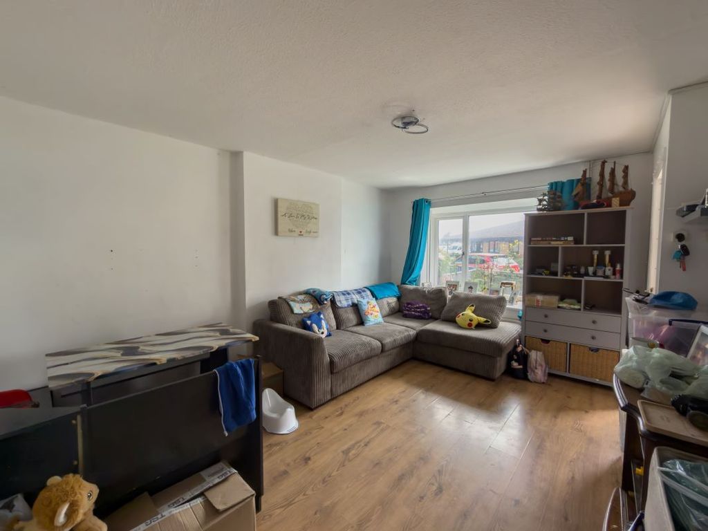 Property photo 2 of 10 Image 2