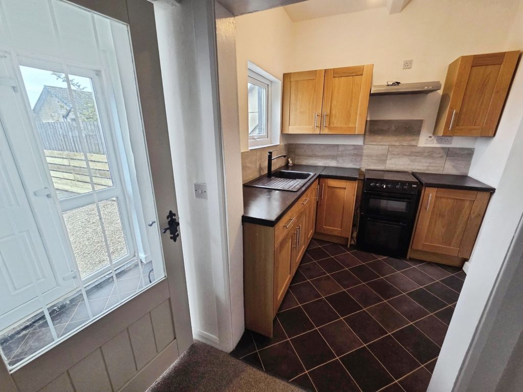 Property photo 3 of 14 Pbox-Img.Jpg