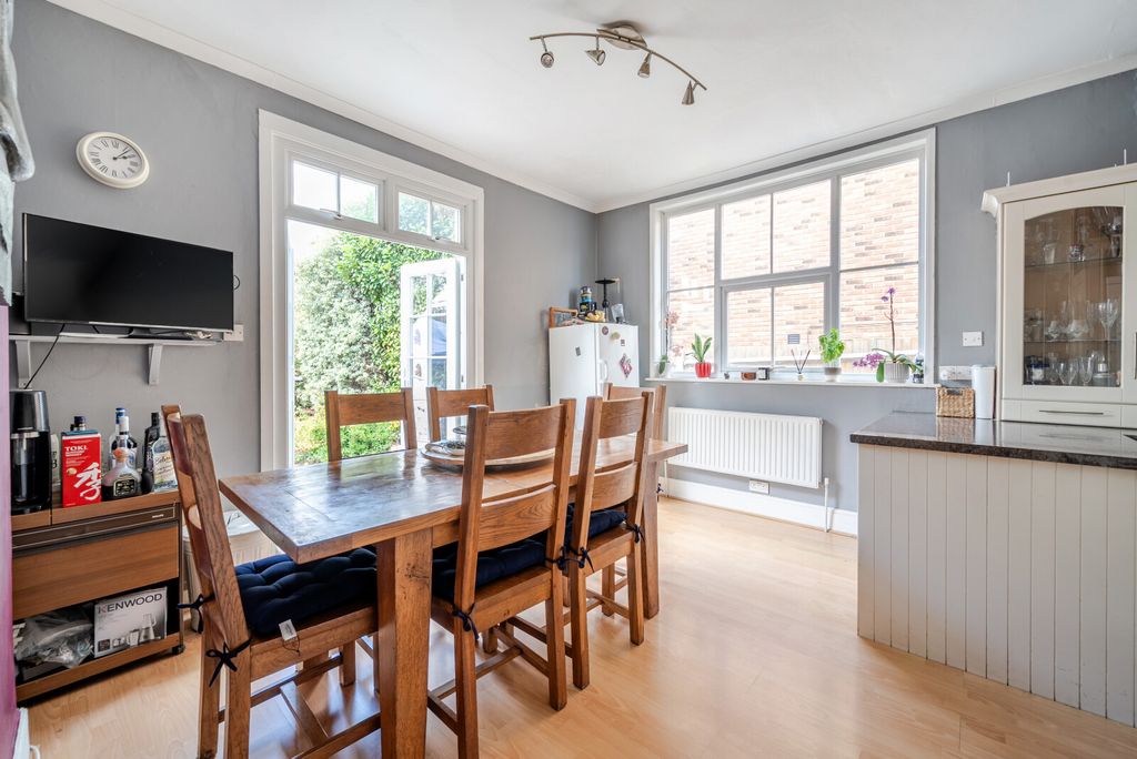 Property photo 3 of 21 1499194-9-1A02483...