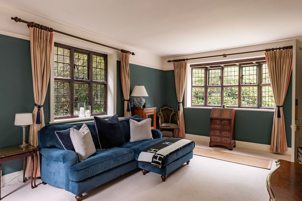 Property photo 3 of 37 306847 - North Lodge Wirral 26.Jpg