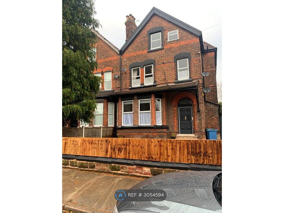 Property photo 2 of 17 House