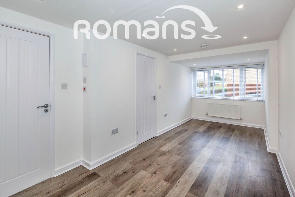 Property photo 2 of 11 Gf