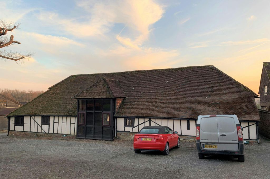 Property photo 3 of 8 Img_5763.Jpg