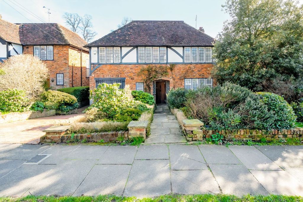 Property photo 2 of 15