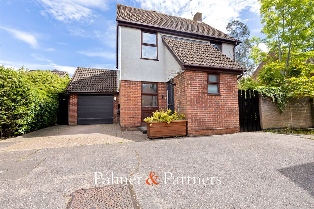 Property photo 1 of 27 Picture No. 37