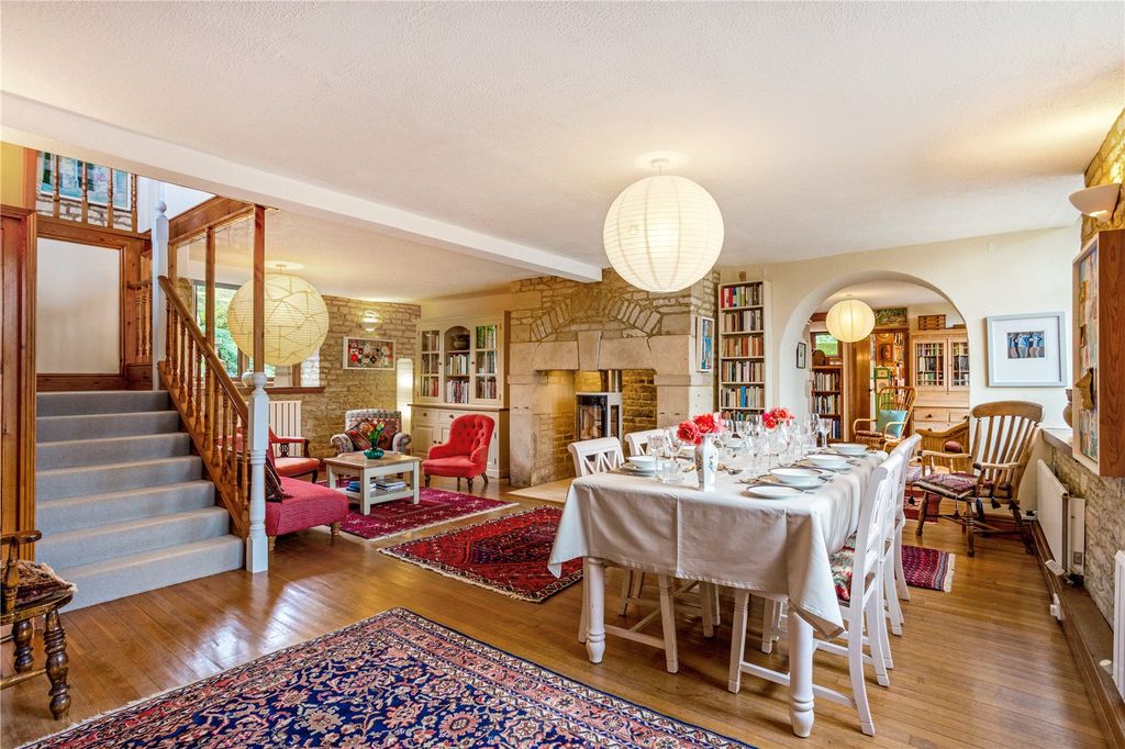 Property photo 3 of 36 Dining/Sitting Room