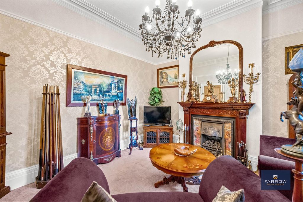 Property photo 3 of 45 Living Room