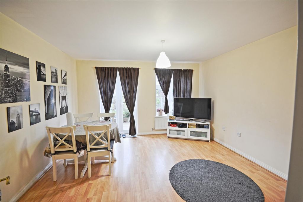 Property photo 2 of 6 3.Jpg