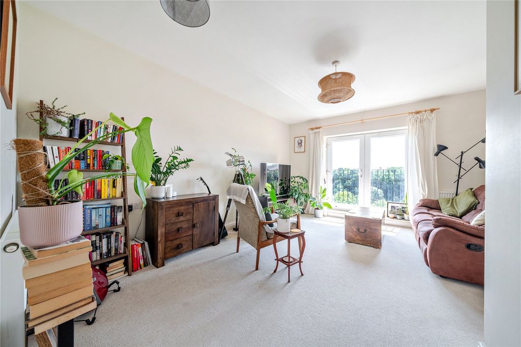 Property photo 1 of 21 Picture No. 22