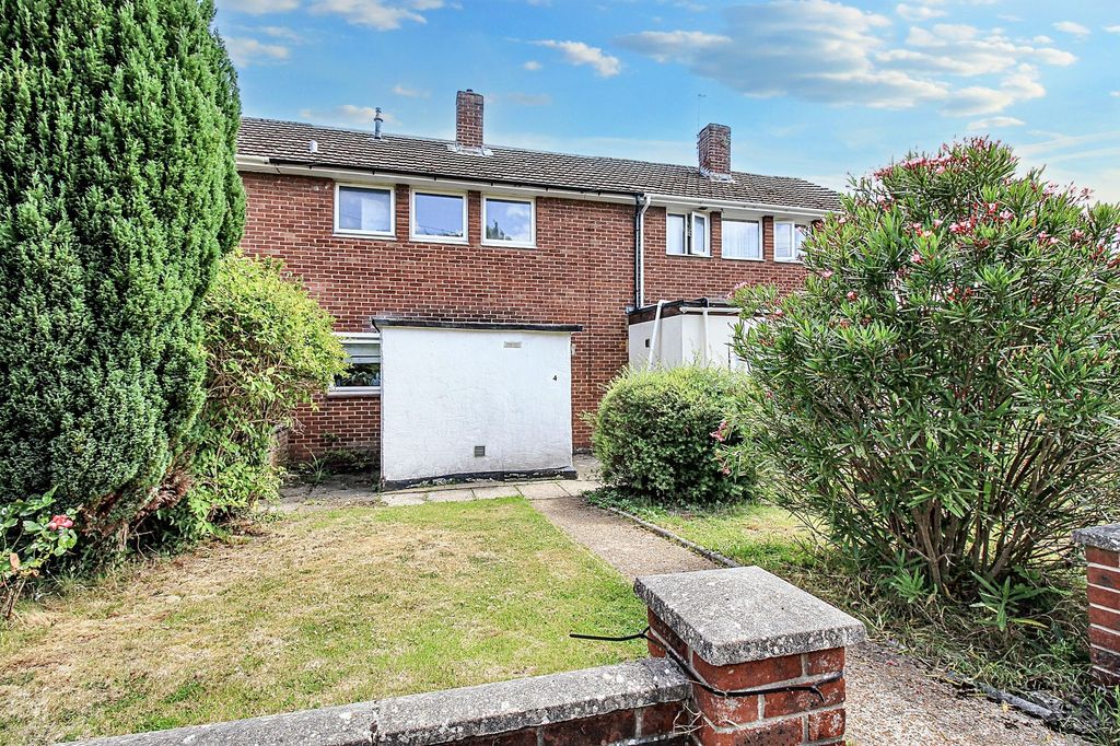 Property photo 1 of 18