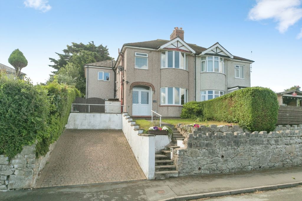 Property photo 1 of 27 Pbox-Img.Jpg