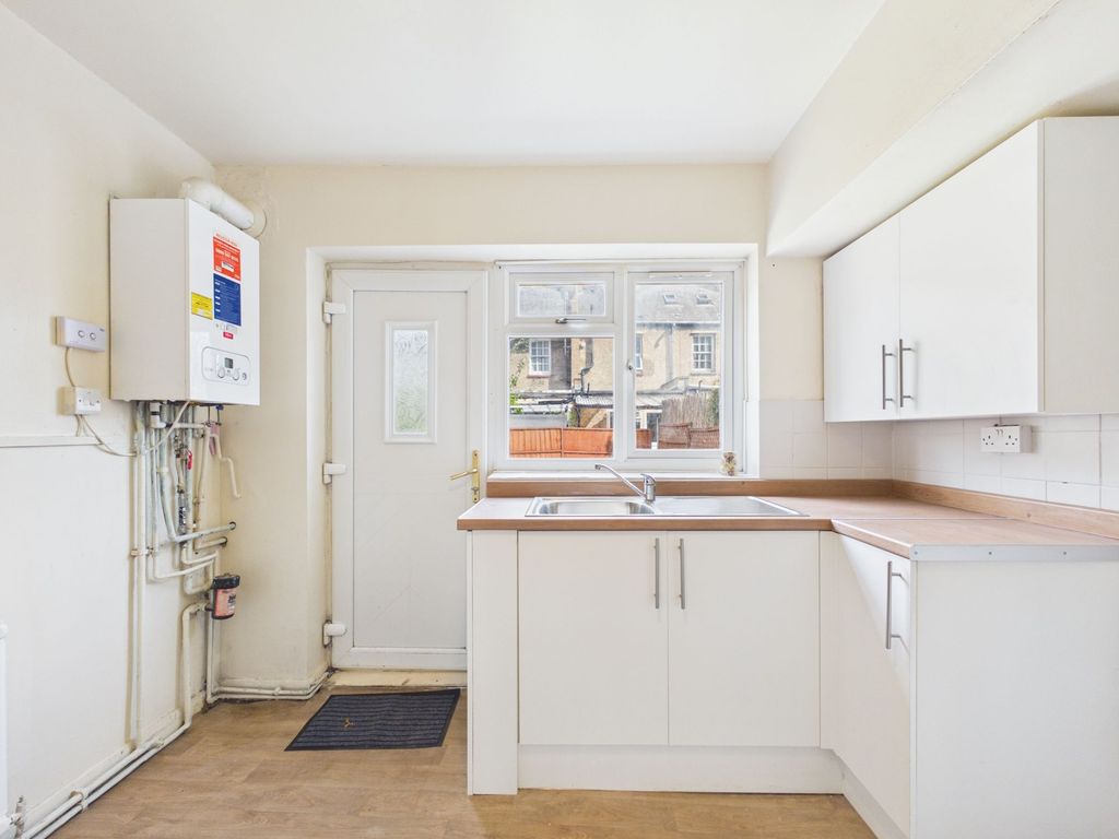 Property photo 3 of 30