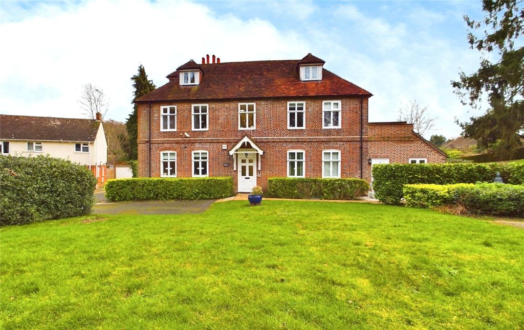 Property photo 1 of 15 Front