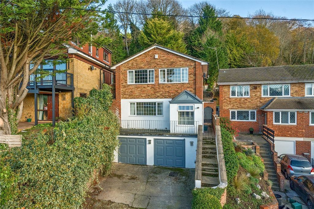 Property photo 2 of 19 Picture 2