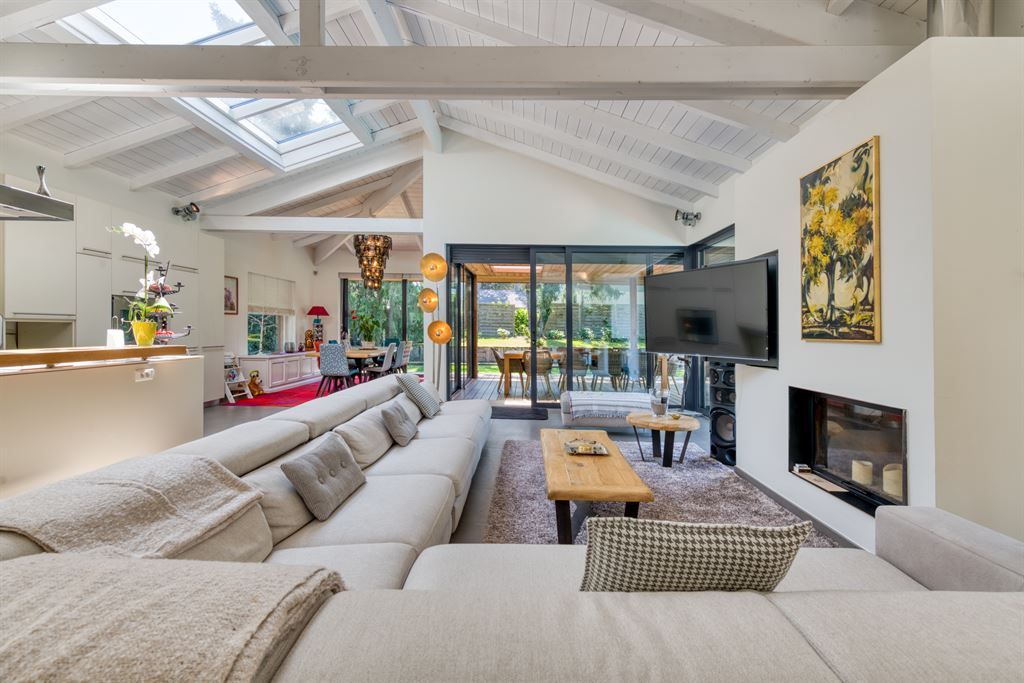 Property photo 3 of 20