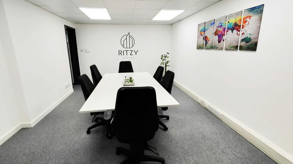 Property photo 3 of 12 Meeting Room.Jpg