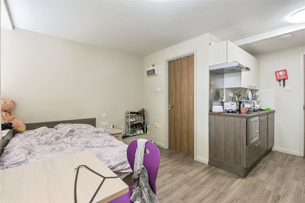 Property photo 2 of 9 Picture No. 06