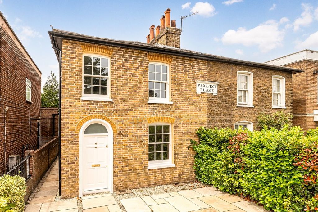 Property photo 1 of 7