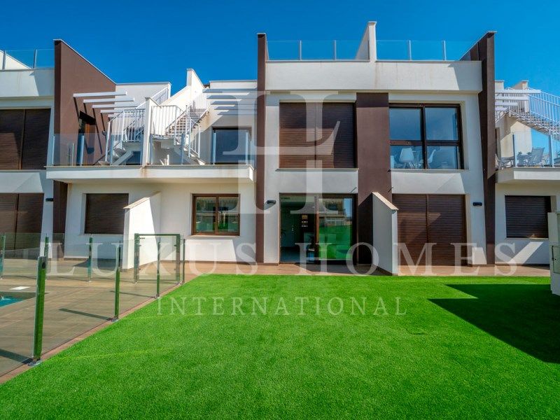 Property photo 3 of 24