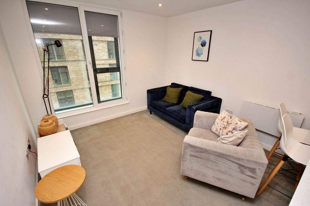 Property photo 1 of 4