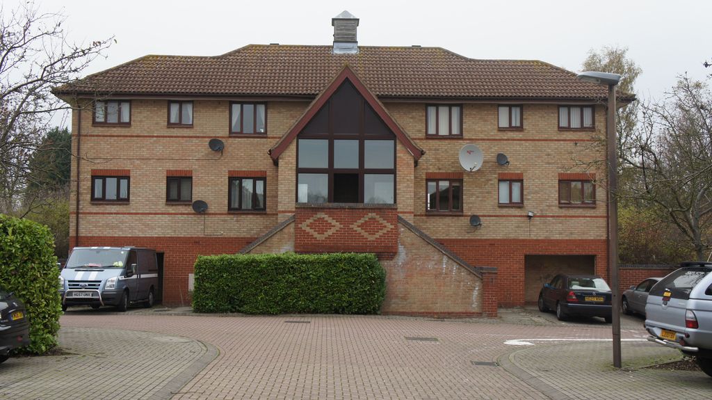 Property photo 1 of 16