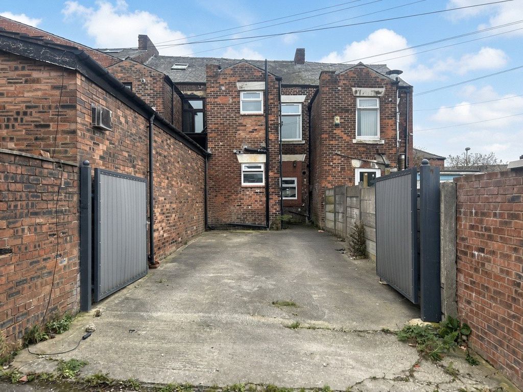 Property photo 2 of 17 Rear External